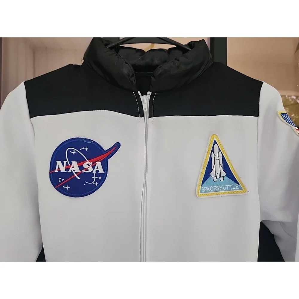 The Unbranded Brand nasa astronaut